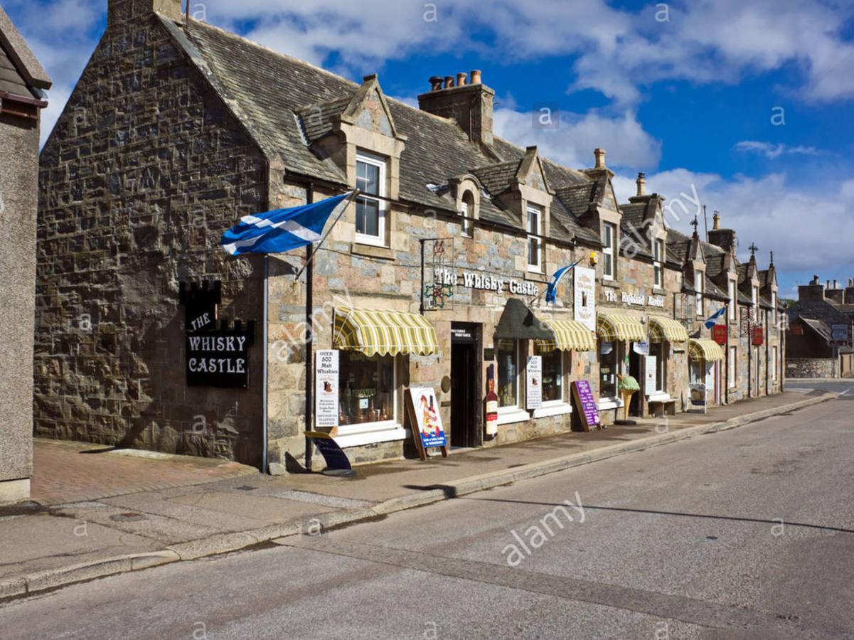 Livet House Tomintoul Exterior photo