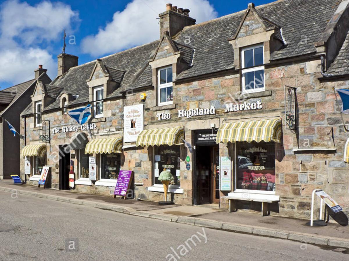 Livet House Tomintoul Exterior photo